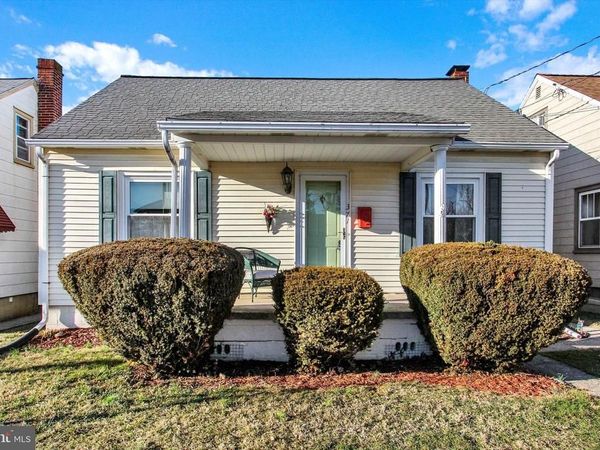 371 MAPLE AVENUE, HANOVER, PA 17331