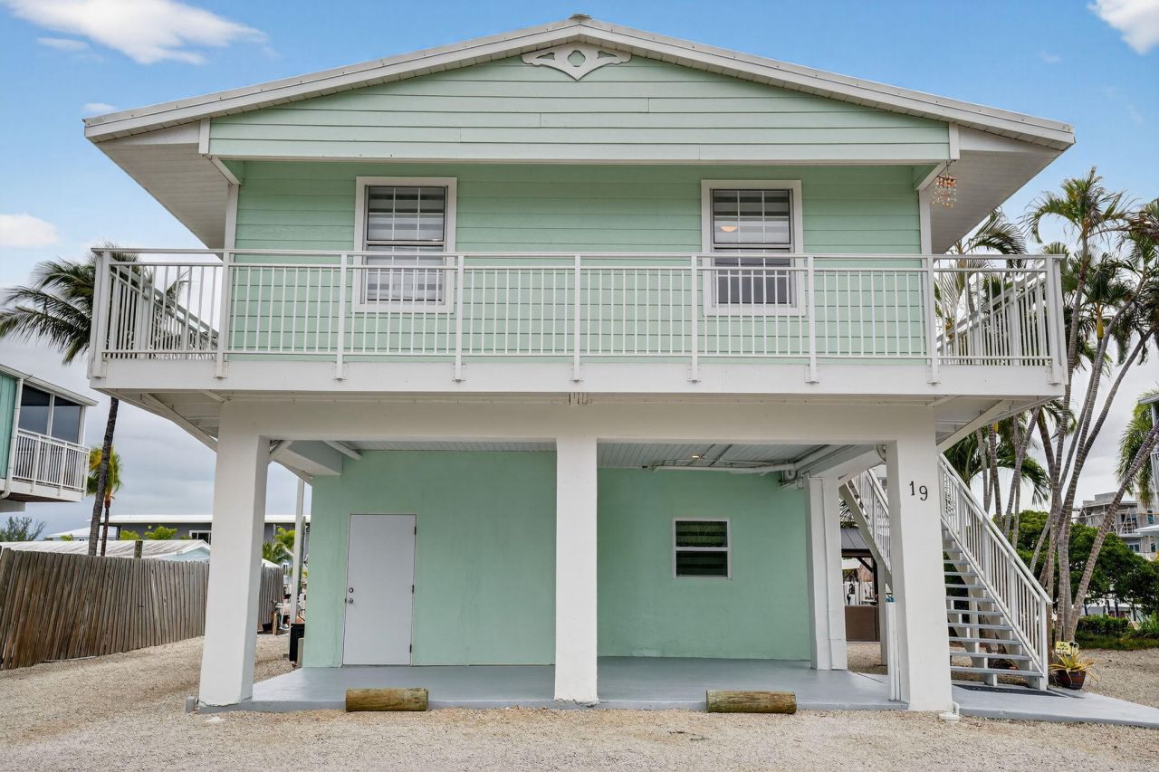 19 Mangrove Lane, Key Largo, FL 33037 Photo
