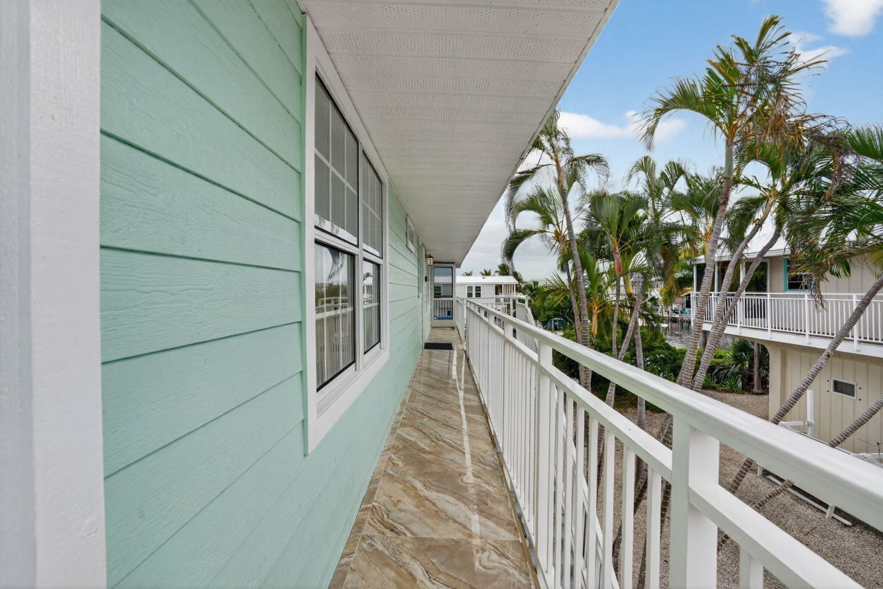 19 Mangrove Lane, Key Largo, FL 33037 Photo