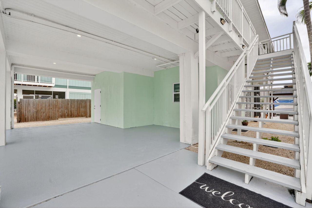 19 Mangrove Lane, Key Largo, FL 33037 Photo