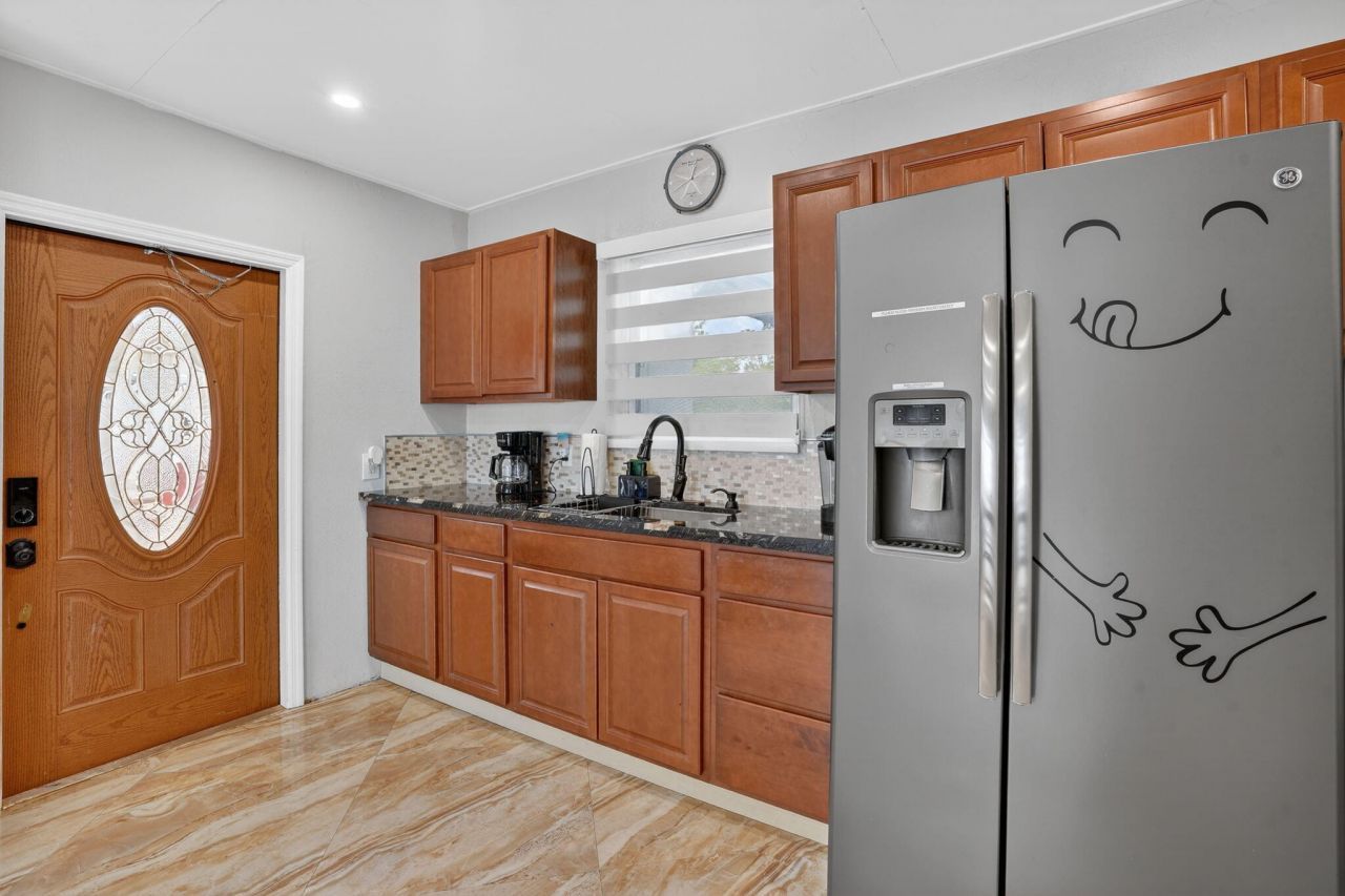 19 Mangrove Lane, Key Largo, FL 33037 Photo