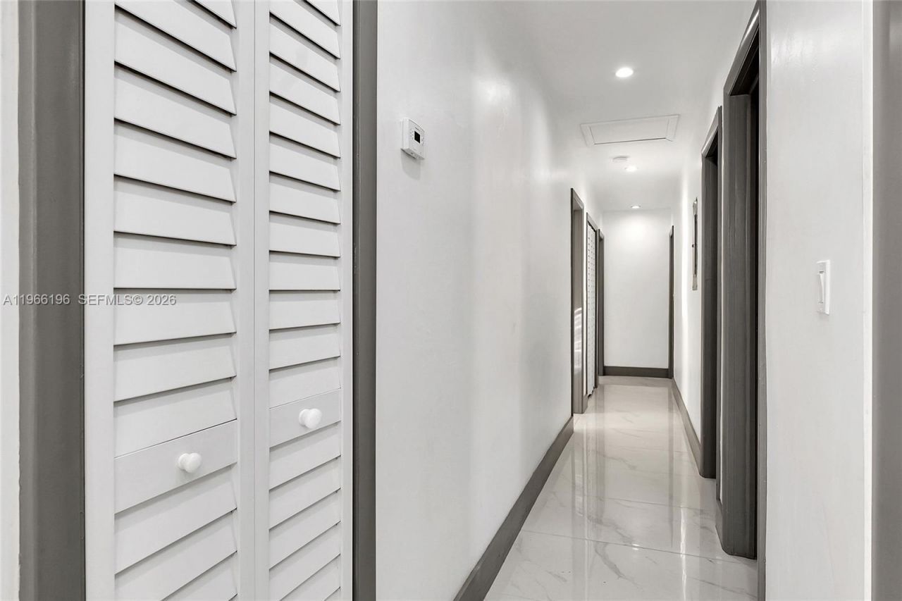 2221 Charleston St , Hollywood, FL 33020 Photo