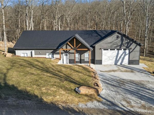 28758 Heights II Avenue , Lincoln, MO 65338