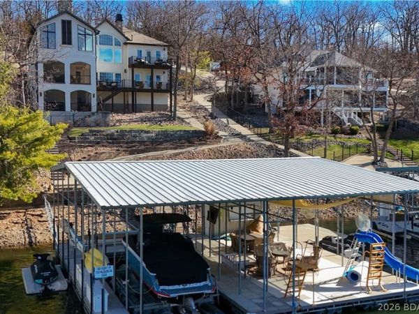 1224 Palisades Drive, Four Seasons, MO 65049