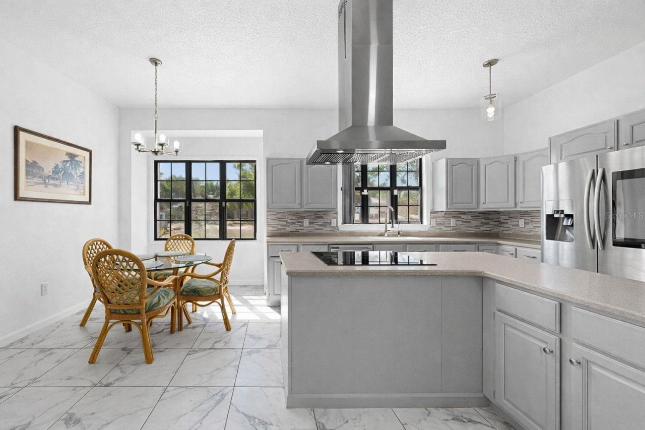 13607 2nd Avenue E, Bradenton, FL 34212 Photo