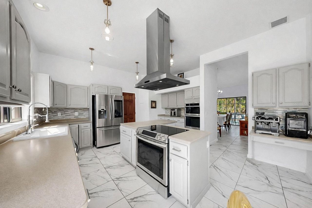 13607 2nd Avenue E, Bradenton, FL 34212 Photo