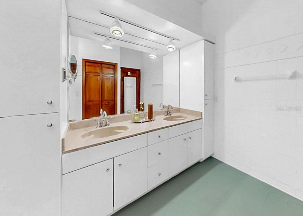 13607 2nd Avenue E, Bradenton, FL 34212 Photo