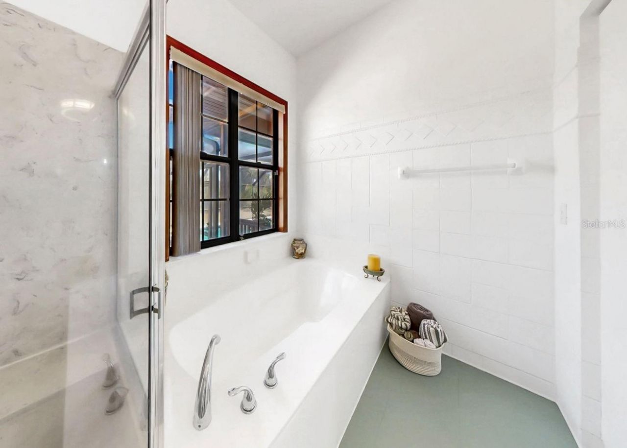 13607 2nd Avenue E, Bradenton, FL 34212 Photo