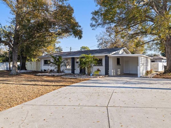 5533 ATLANTIC AVENUE N, ST PETERSBURG, FL 33703