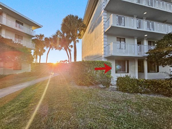 2811 Village Boulevard, Unit 101, West Palm Beach, FL 33409