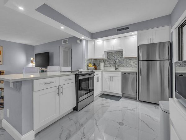 162 Capri D, Delray Beach, FL 33484