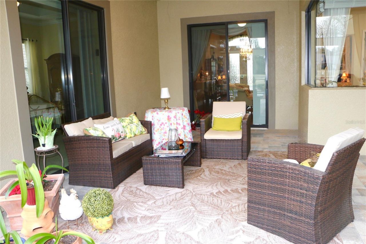 25447 High Hampton Circle, Sorrento, FL 32776 Photo