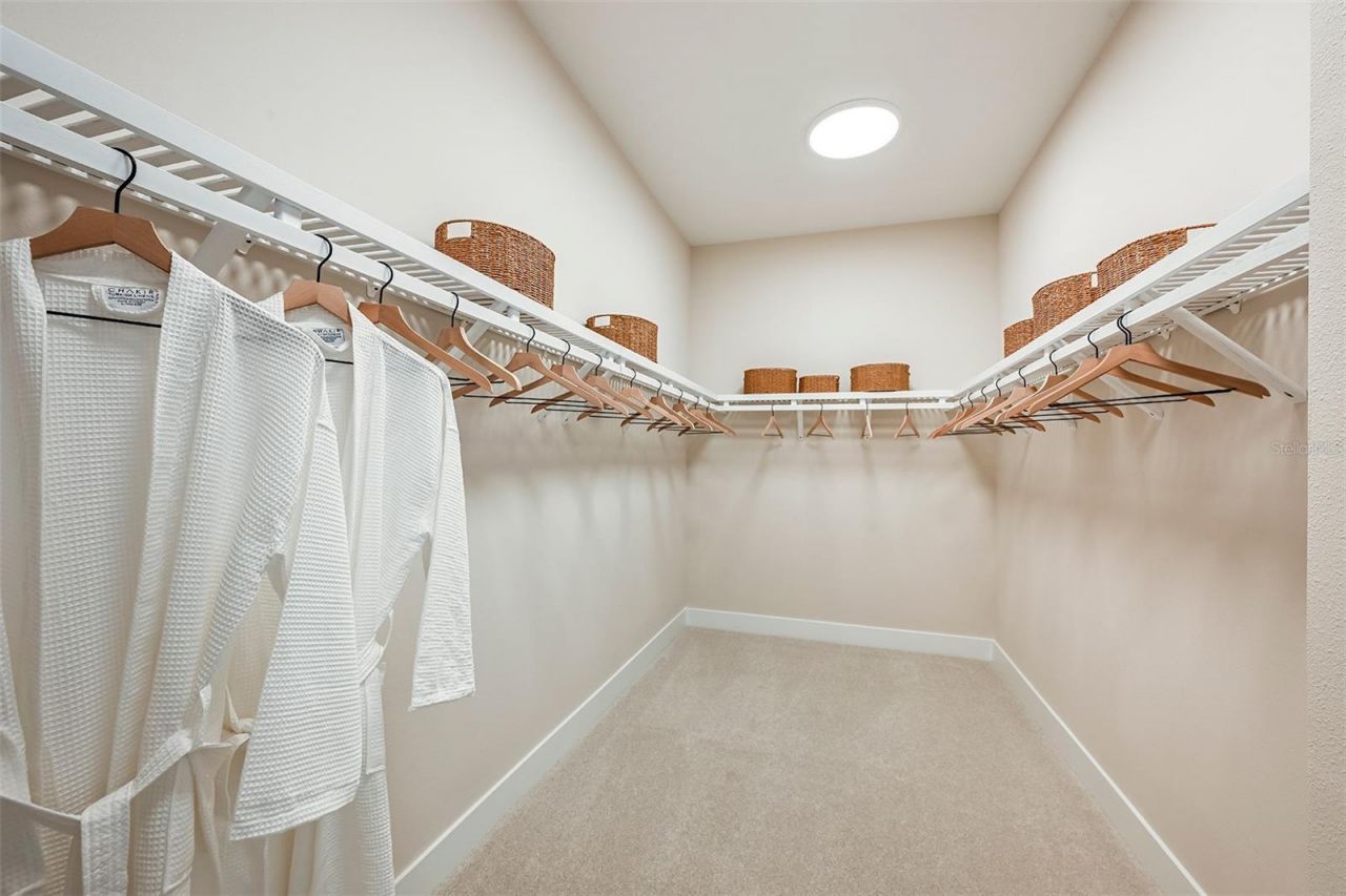 4223 Springhouse Circle, Lakewood Ranch, FL 34211 Photo