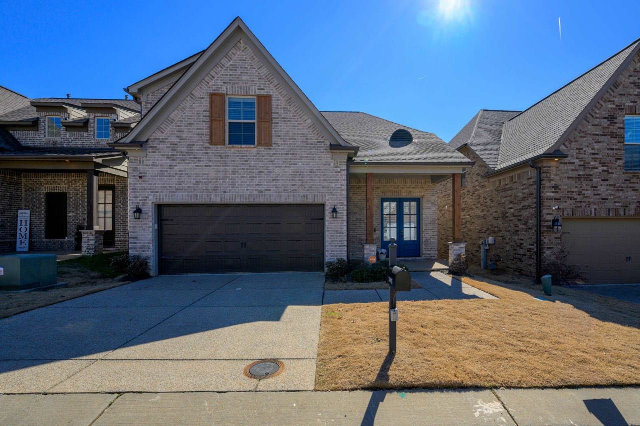 7405 APPLING MIST DR Cordova, TN 38016