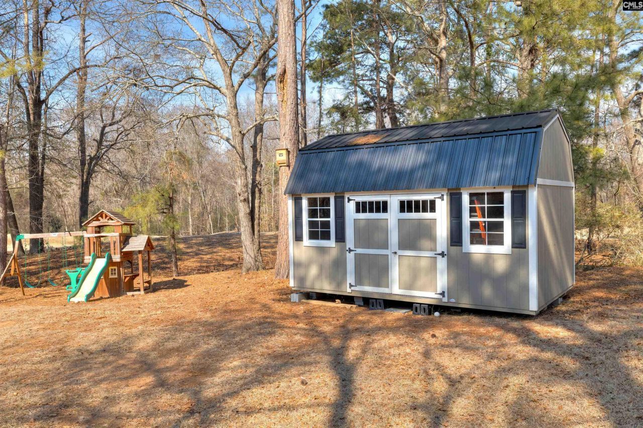 6715 Hidden Haven Road  Photo 5