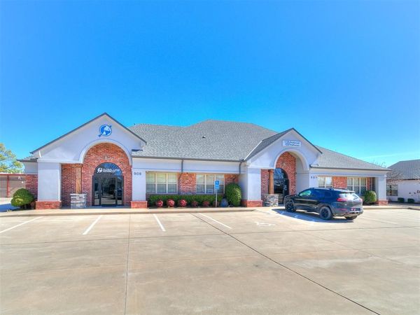 901 Wall Street, Unit 909, Norman, OK 73069