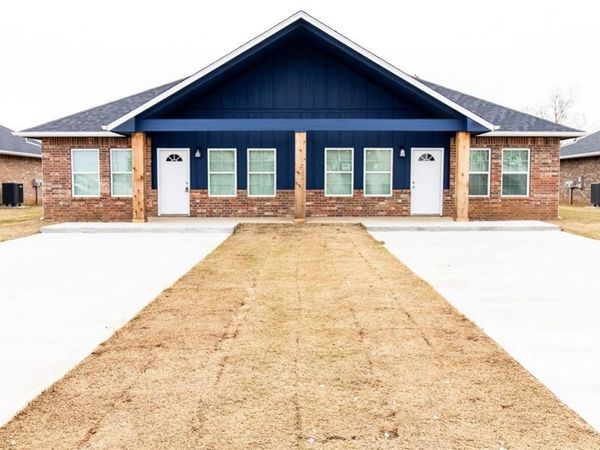 308 NW 122nd Street, Unit A & B, Oklahoma City, OK 73114