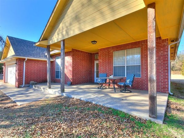 11521 Canyon Oaks Drive, Unit 14, McLoud, OK 74851