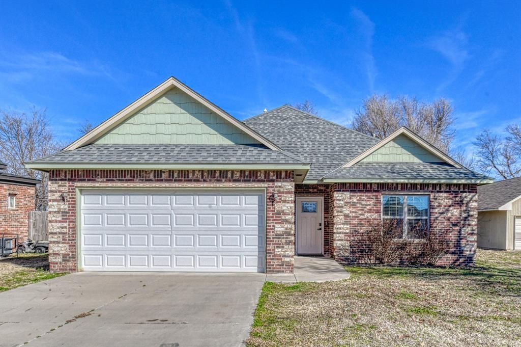 1001 NW 110 Street, Oklahoma City, OK 73127 Main Photo