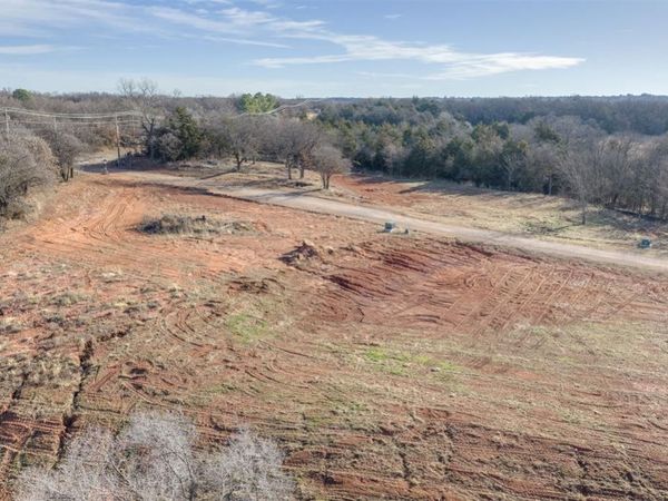 6000 E Sorghum Mill Road, Edmond, OK 73034
