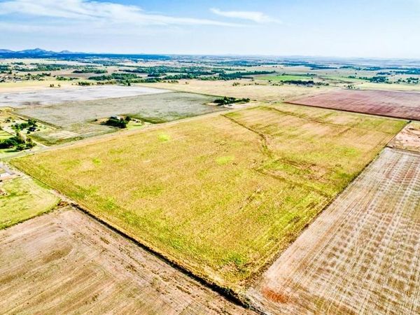 09 South County Road 206- Veterans Drive , Altus, OK 73521