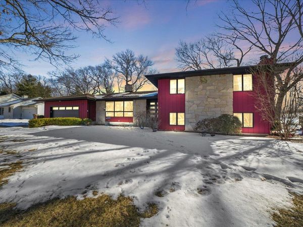 7 Diana Court, Portage, IN 46368