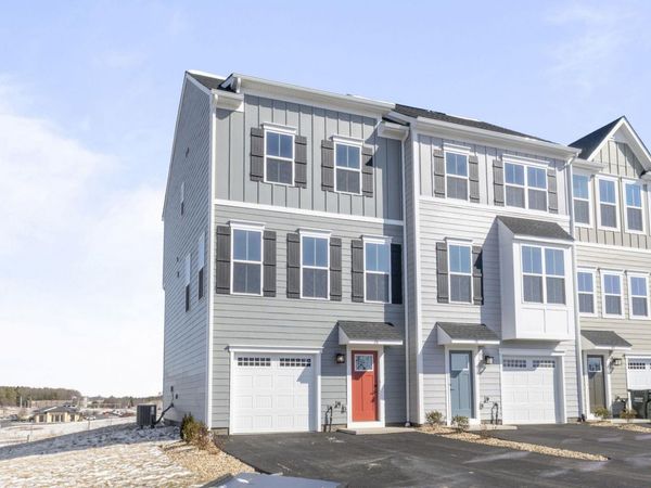 36 IRON HORSE LN, FISHERSVILLE, VA 22939