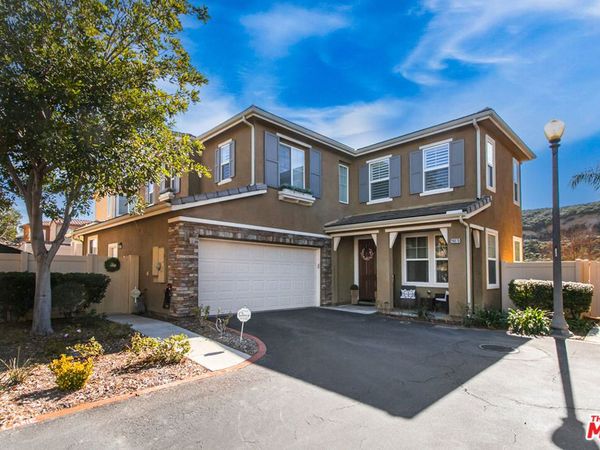 26070 Medici Court, Santa Clarita, CA 91350