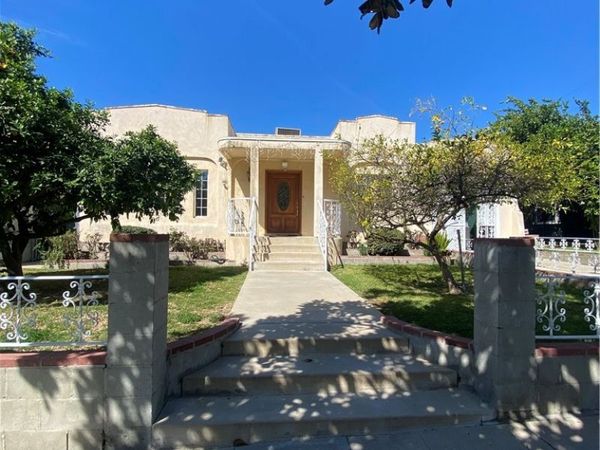 521 E Valencia Avenue, Unit A, Burbank, CA 91501