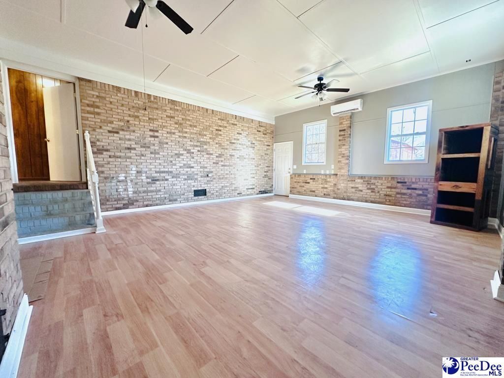 1157 Maple Street Photo 17