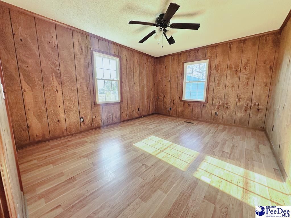 1157 Maple Street Photo 24