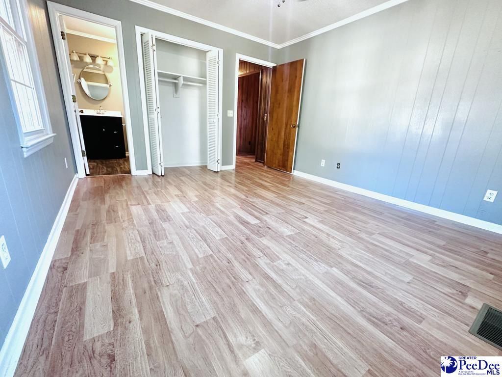 1157 Maple Street Photo 27