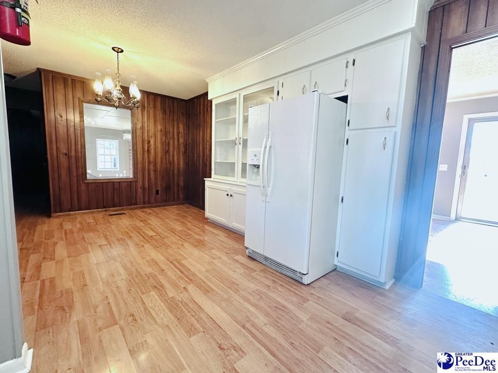 1157 Maple Street Photo 8