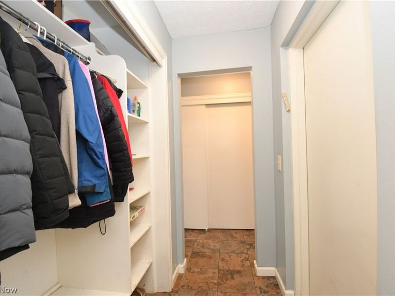 34108 Chagrin Boulevard, Unit 5104, Moreland Hills, OH 44022 Photo 12