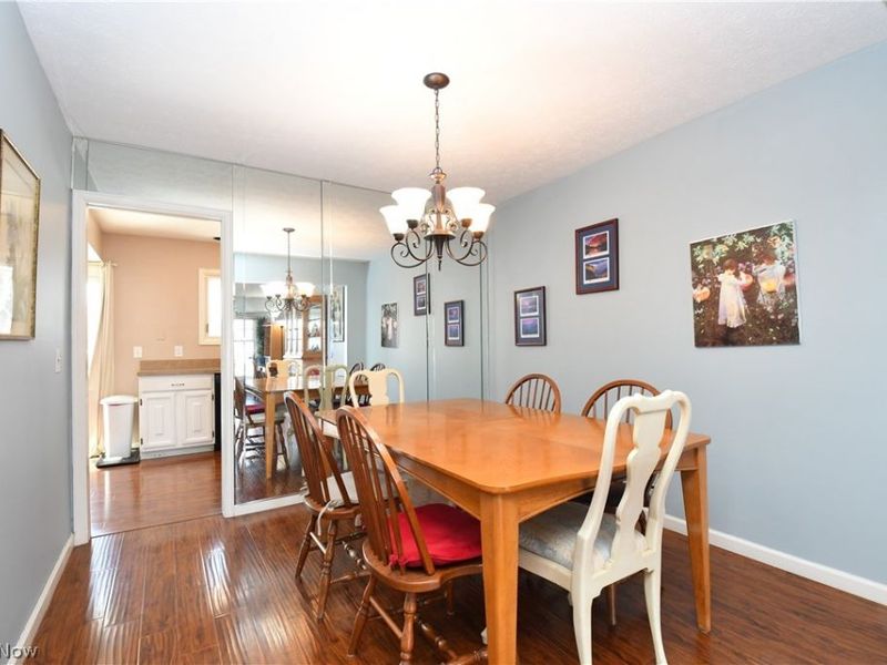 34108 Chagrin Boulevard, Unit 5104, Moreland Hills, OH 44022 Photo 6