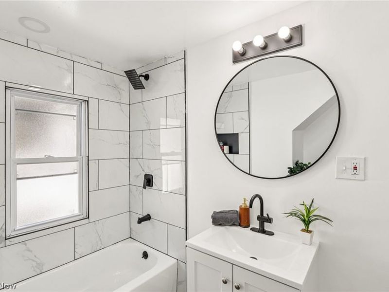 2821 E 127th Street, Cleveland, OH 44120 Photo 15