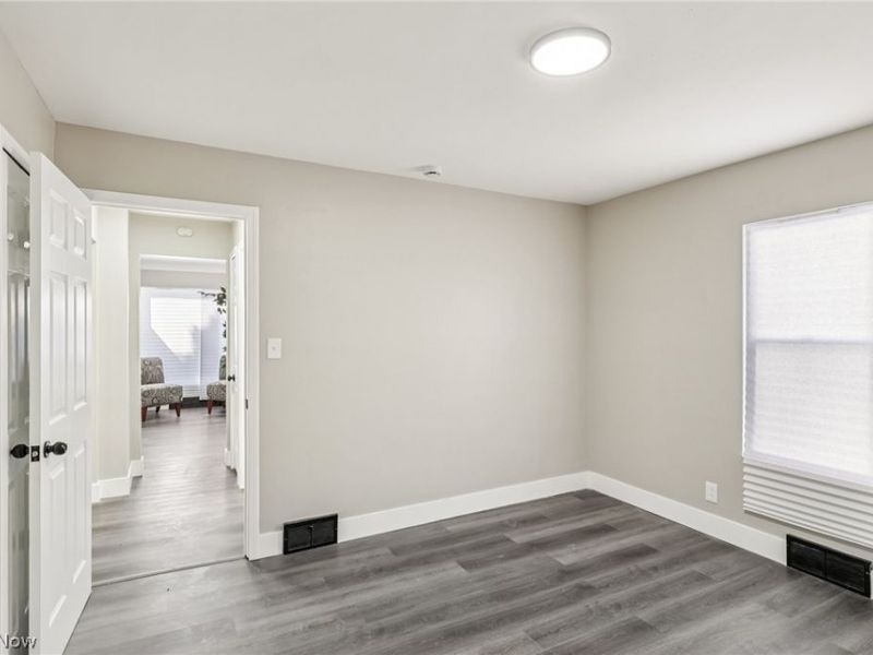 2821 E 127th Street, Cleveland, OH 44120 Photo 22