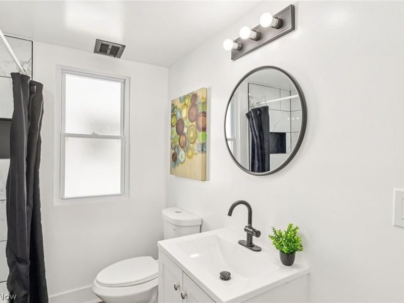 2821 E 127th Street, Cleveland, OH 44120 Photo 46