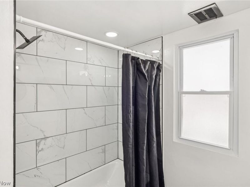 2821 E 127th Street, Cleveland, OH 44120 Photo 6