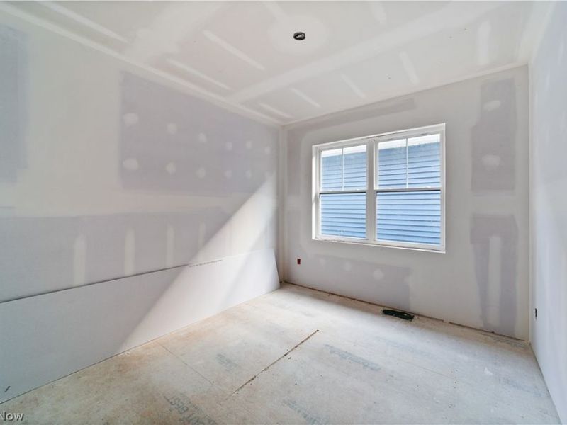 3005 Monroe Avenue, Cleveland, OH 44113 Photo 20