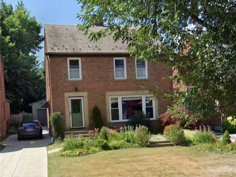 3898 Faversham Road, Cleveland, OH 44118 Photo 1