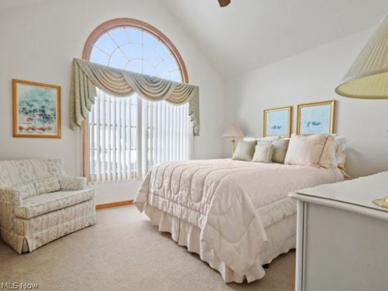 7007 Clingan Road, Unit 107, Poland, OH 44514 Photo 14