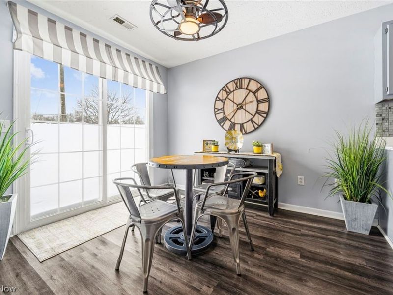 1424 Channonbrook Street SW, Canton, OH 44710 Photo 16