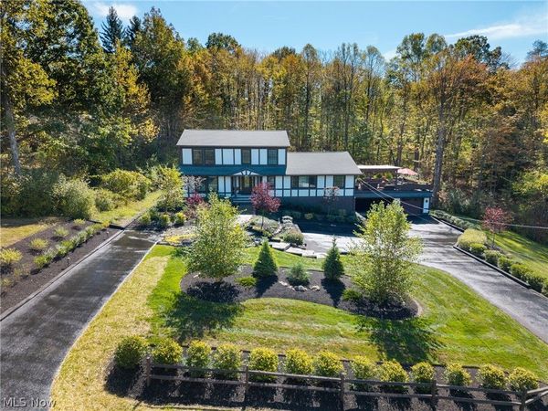 7059 Deepwood Drive, Chagrin Falls, OH 44022