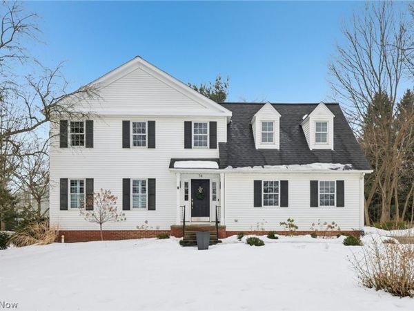 74 Hurd Road, Aurora, OH 44202