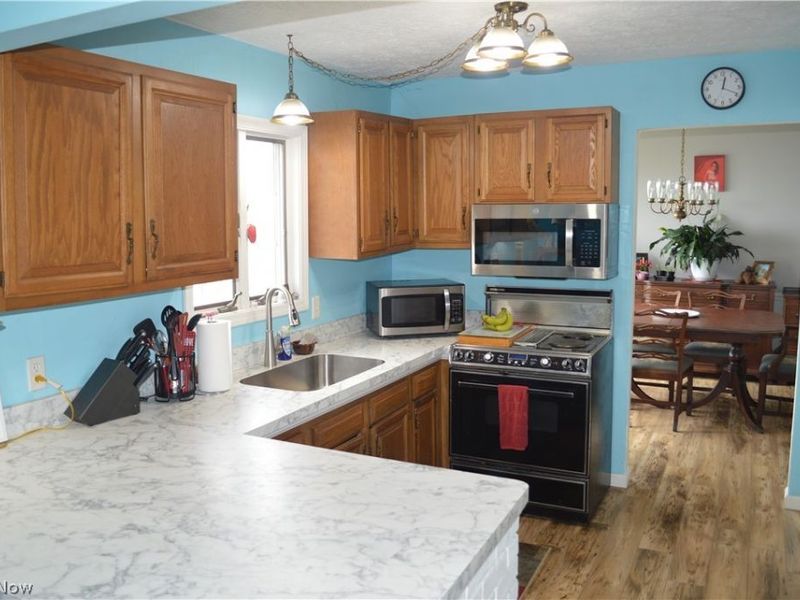 5861 Shore Dr, Madison, OH 44057 Photo 8