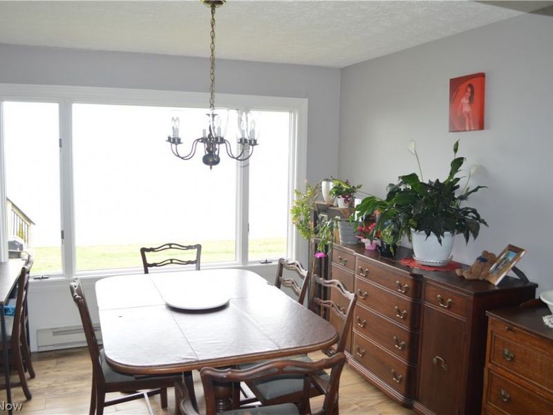 5861 Shore Dr, Madison, OH 44057 Photo 9