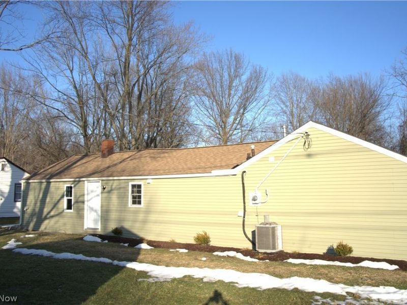 5196 Farr Avenue, Lorain, OH 44055 Photo 17