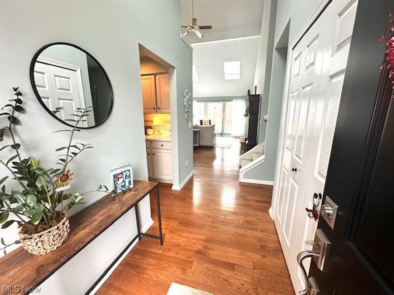 621 Blue Spruce Trail, Chagrin Falls, OH 44023 Photo 2