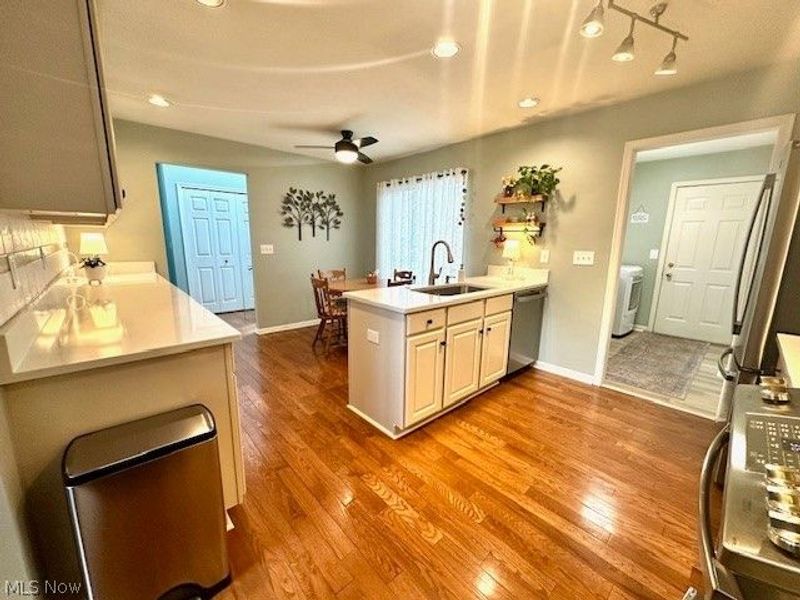 621 Blue Spruce Trail, Chagrin Falls, OH 44023 Photo 6